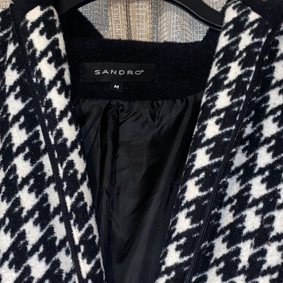 Sandro, Checkered, Zip Up Jacket, Pockets on both sides and in nice condition - Picture 2 of 5